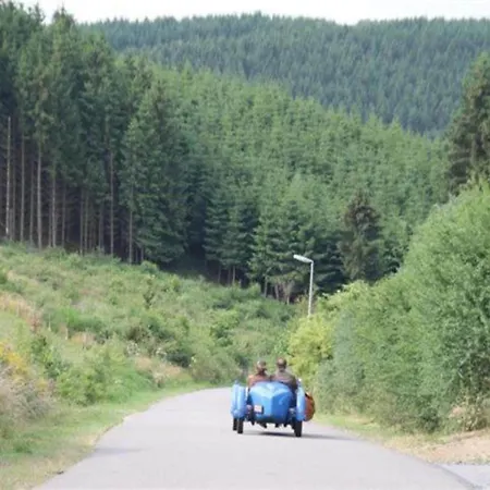 Сasa de vacaciones Charming With Private Pool Hautefort