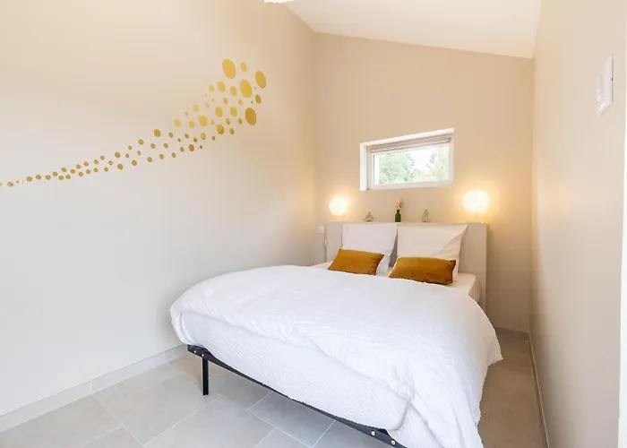 Feriehus Charming With Private Pool *