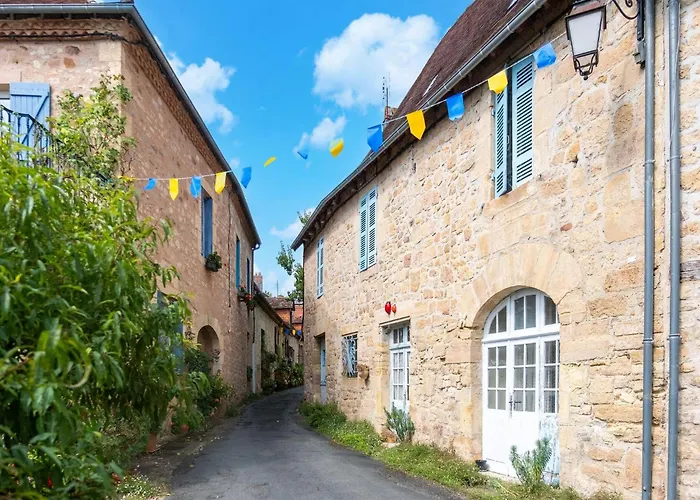 Charming With Private Pool Feriehus Hautefort